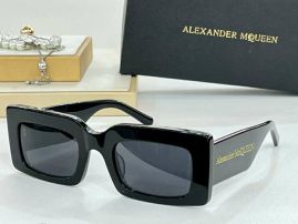 Picture of Alexander McQueen Sunglasses _SKUfw56834499fw